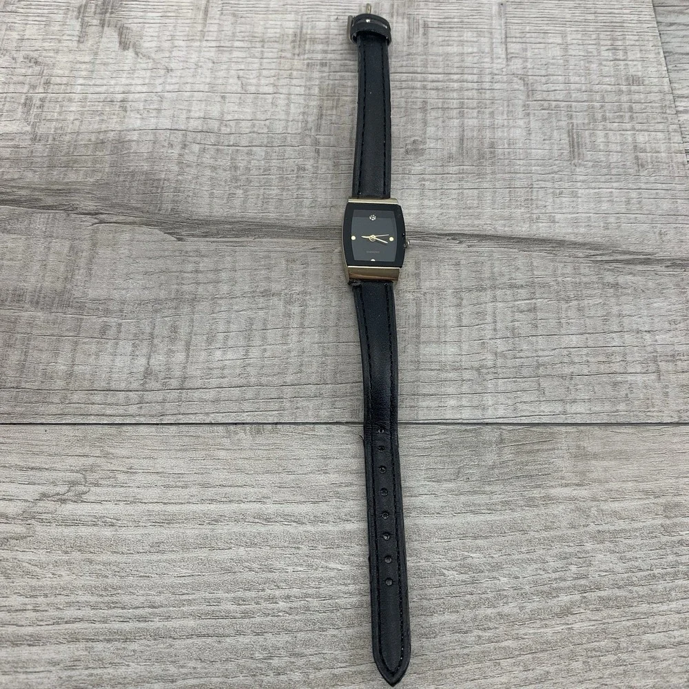 Diamond Quartz Analog Women's‎ Watch Working